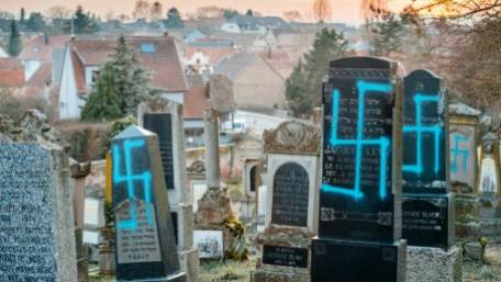 profanato cimitero ebraico a westhofen